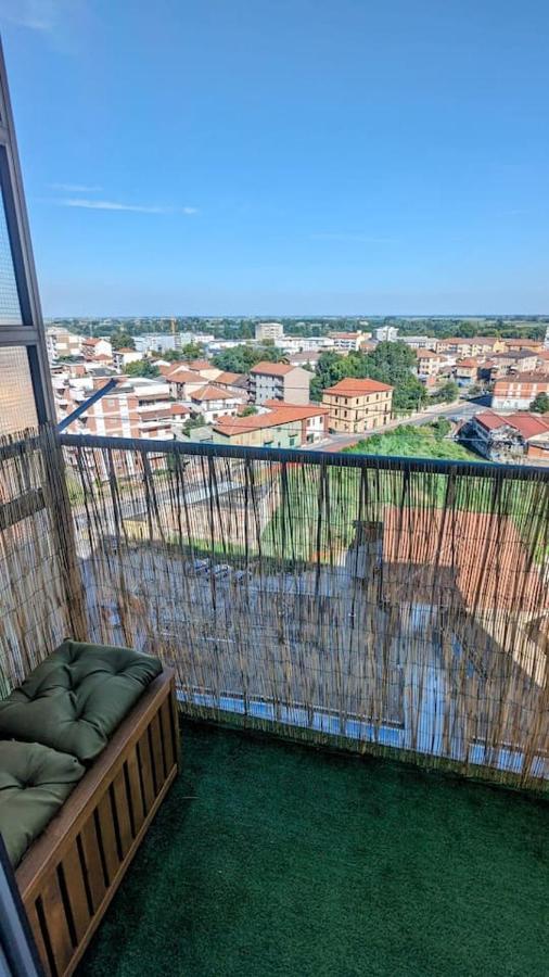 La Terrazza Del Re Διαμέρισμα Βερτσέλλι Εξωτερικό φωτογραφία
