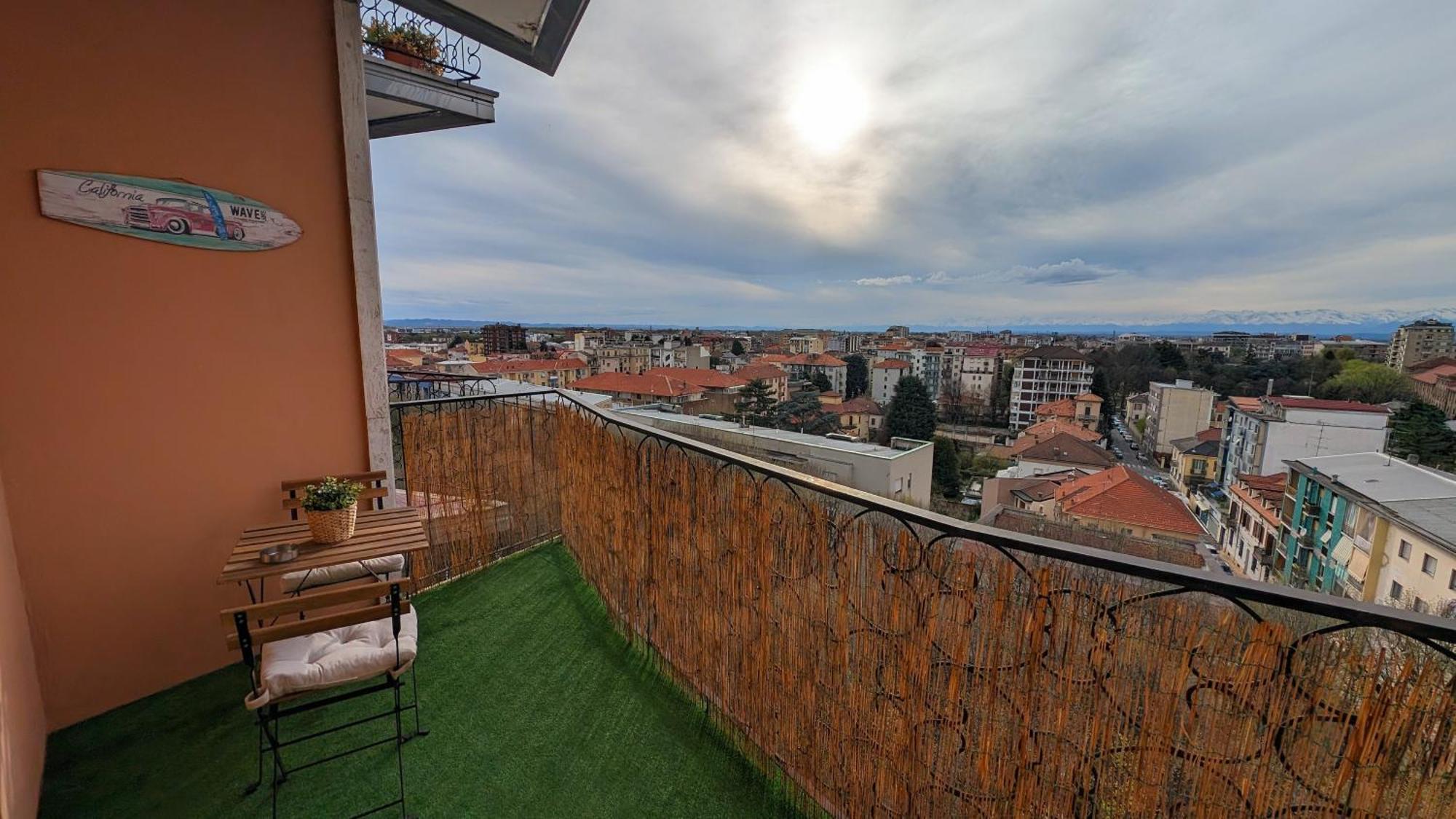 La Terrazza Del Re Διαμέρισμα Βερτσέλλι Εξωτερικό φωτογραφία